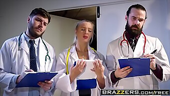 Brazzers - 궁극적인 섹스 모험 - 아마추어 비디오에서 Amirah Adara와 Danny D