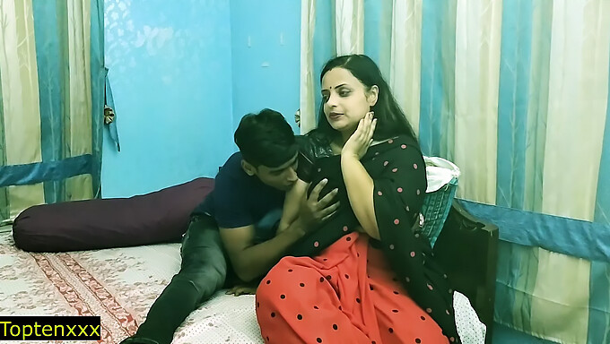 18 Year Old Indian Boy Creampies His Hot Girlfriend'S Tight Pussy