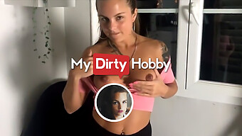 La Grosse Bite De La Coquine Arya La Roca Monte Avec Son Nouveau Voisin - Mydirtyhobby