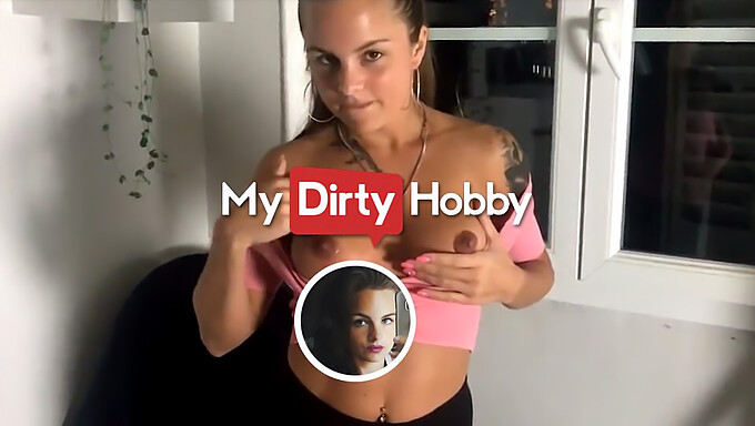 Poredna Arya La Roca Se Vozi Na Velikem Tiču S Svojo Novo Sosedo - Mydirtyhobby