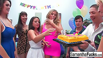 Orgie Sălbatică De Ziua De Naștere A Lui Samantha Cu Un Grup De Fete Excitate