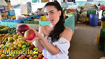 Latina S Veľkou Zadnicou Si Užíva Po Práci - Carnedelmercado