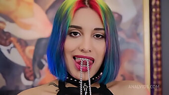 Adolescenta Asiatică Roxy Lips Se Confruntă Cu O Provocare Anală Dură În Acest Videoclip Porno