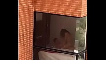 Jovencita Caught On Camera In Colombian Apartment