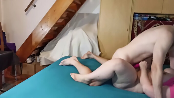 Velká Kořist, Krásné Tlusté Ženy Sváděny Velkým Penisem