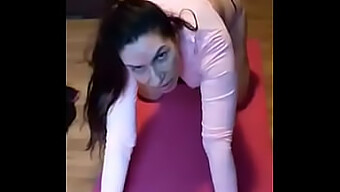 Josephine James Desnuda Se Masturba En El Gimnasio En Este Video En Solitario