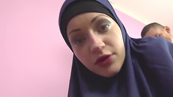 Pov Blowjob With A Horny Muslim Woman