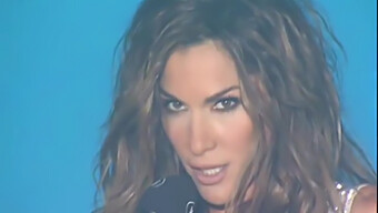 Despina Vandi'S Singing Slut Is A Must-See