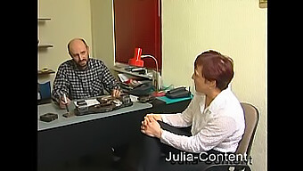 Pareja Amateur Se Pone Cachonda Y Sucia Durante La Entrevista De Trabajo